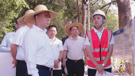 強(qiáng)化政治擔(dān)當(dāng)護(hù)航重大工程建設(shè)，英德市委書(shū)記陳龍興調(diào)研黃茅峽水庫(kù)工程建設(shè)情況:建設(shè)工程